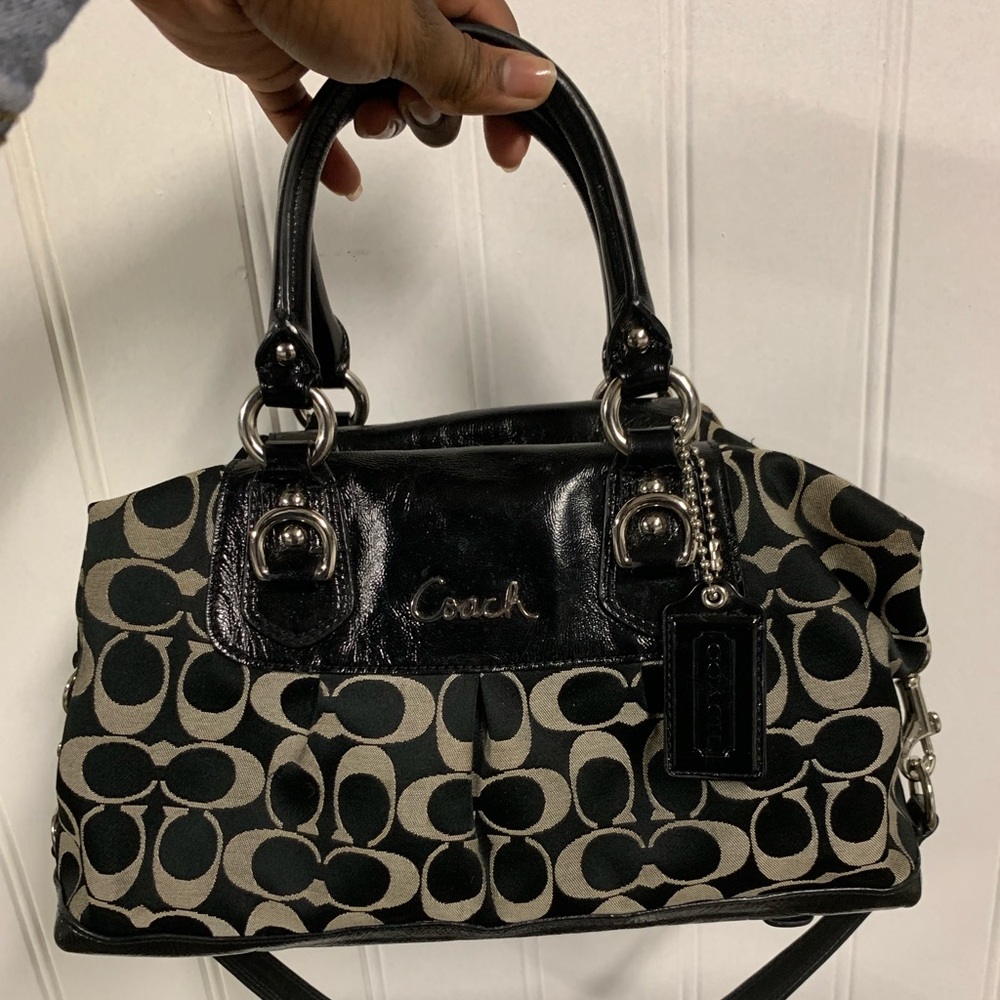 Coach medium-sized tote